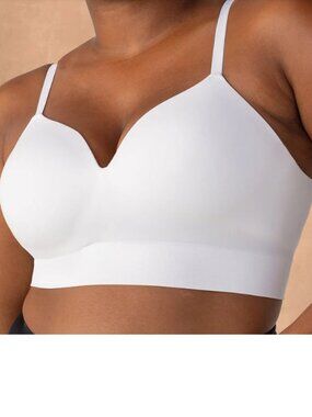 NEW Truekind Supportive Comfort Wireless Shaping Bra White Size XL